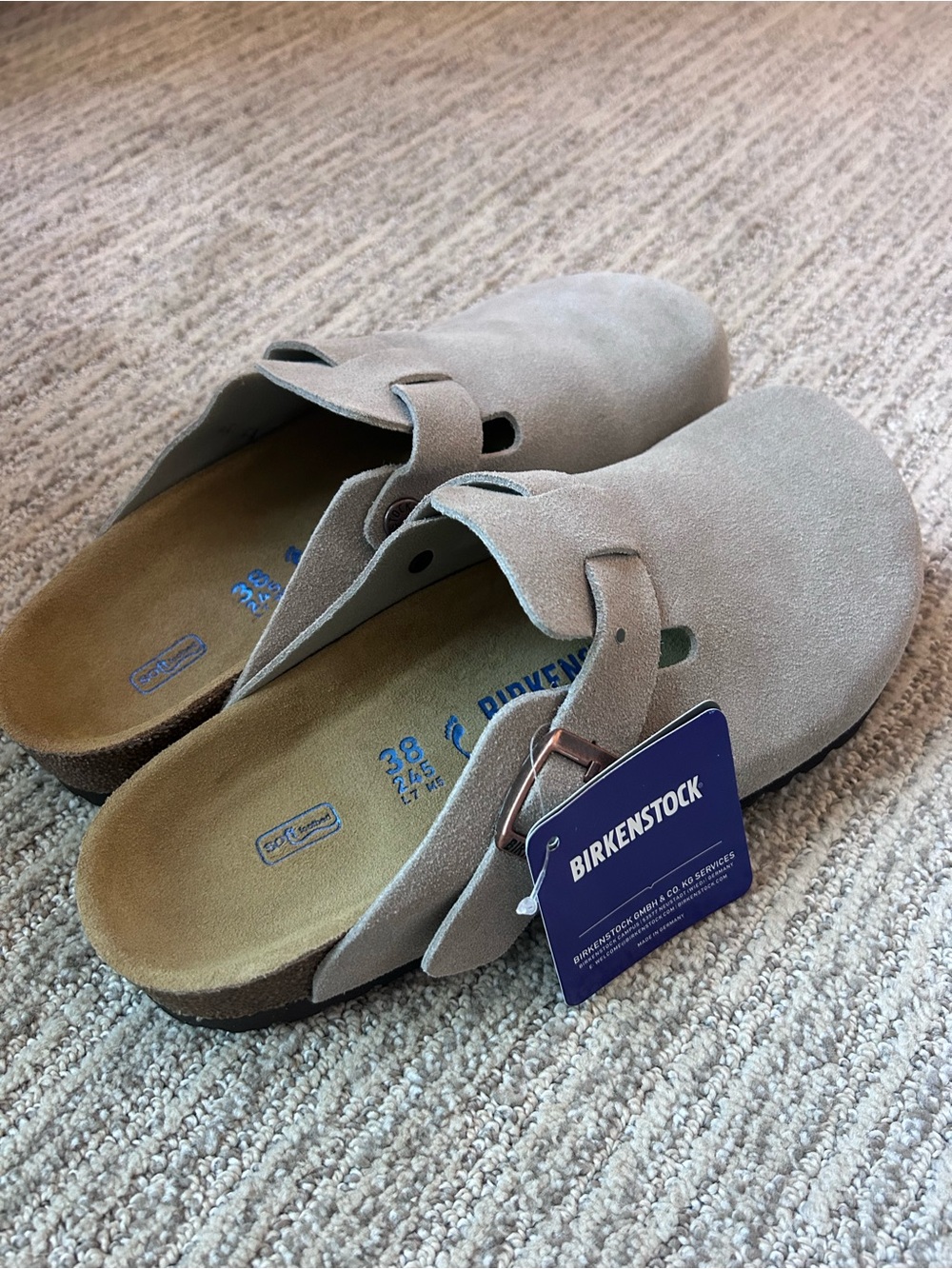 New w/ Tags Birkenstock Boston Suede Clogs - Taupe (Size 38 / US Women's 7-7.5)